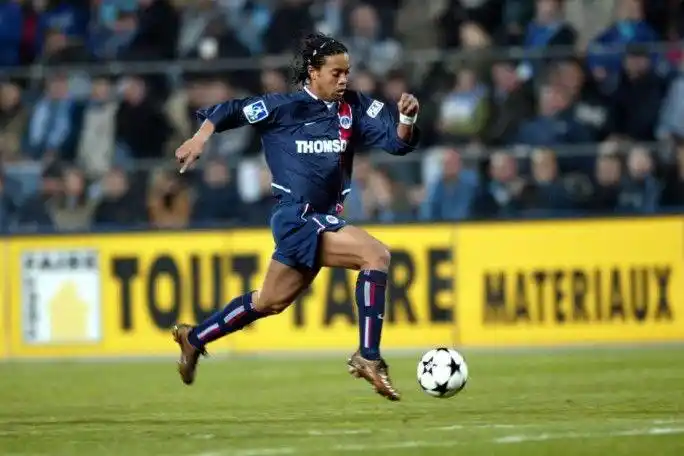 并不是偶然 并不是偶然